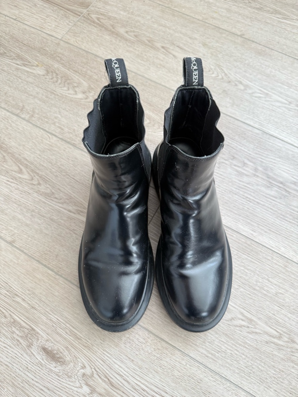 ALEXANDER MCQUEEN Platform Chelsea Boot sz 7.5